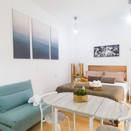 Apartamento Picasso Málaga Dış mekan fotoğraf